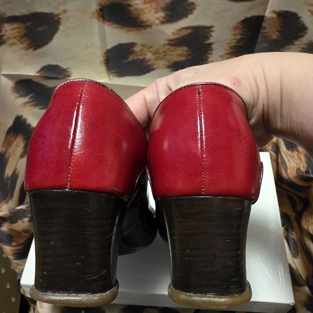 John Fluevog Operetta IlLEANA Red & Wine Comfortable Vintage Heels - Picture 5 of 9